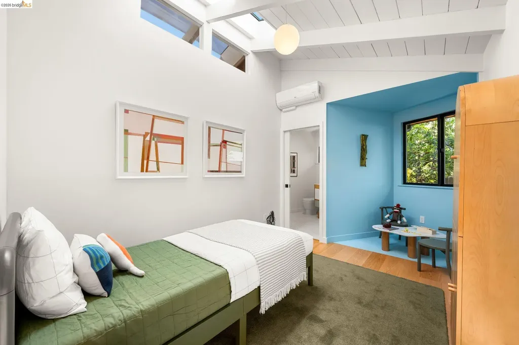 655 Vistamont Avenue Berkeley CA 94708