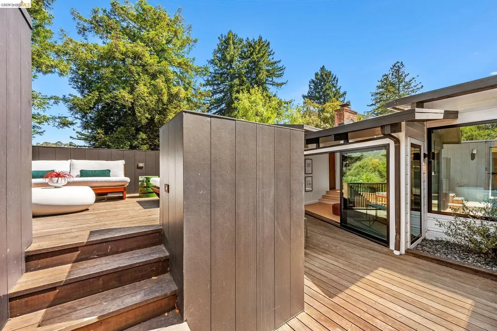 655 Vistamont Avenue Berkeley CA 94708