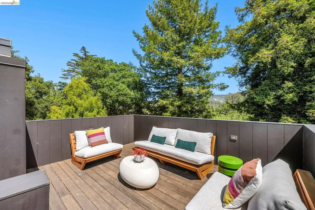 655 Vistamont Avenue Berkeley CA 94708
