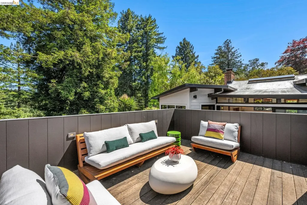 655 Vistamont Avenue Berkeley CA 94708