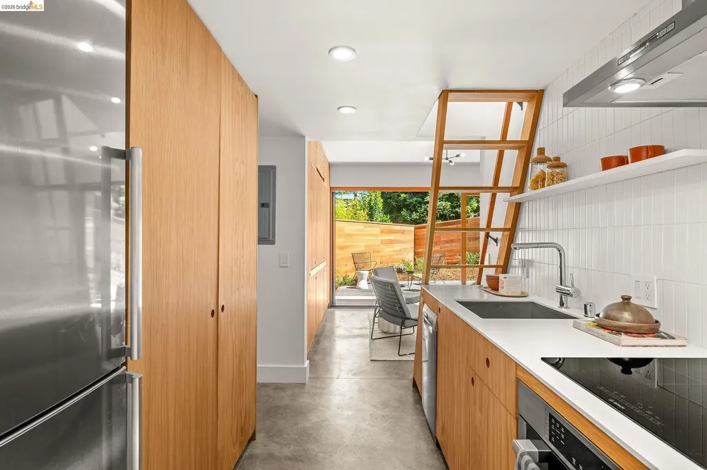 655 Vistamont Avenue Berkeley CA 94708
