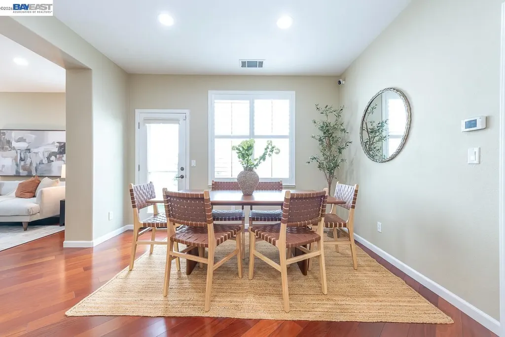 2527 Coldstream Way Hayward CA 94545