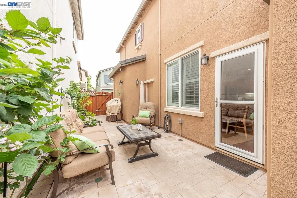 2527 Coldstream Way Hayward CA 94545
