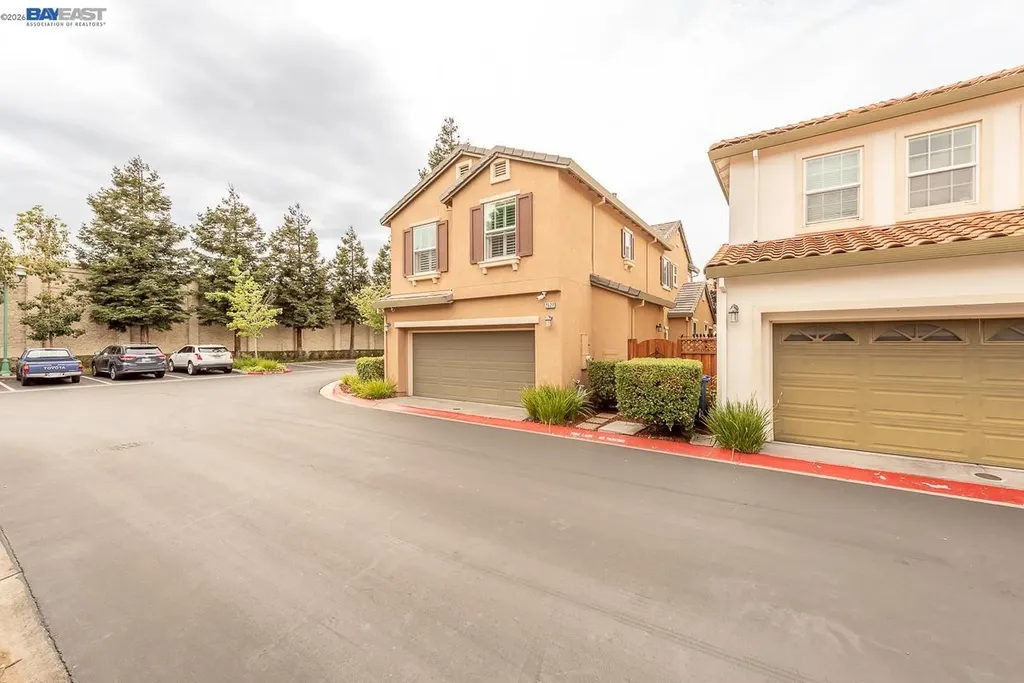 2527 Coldstream Way Hayward CA 94545