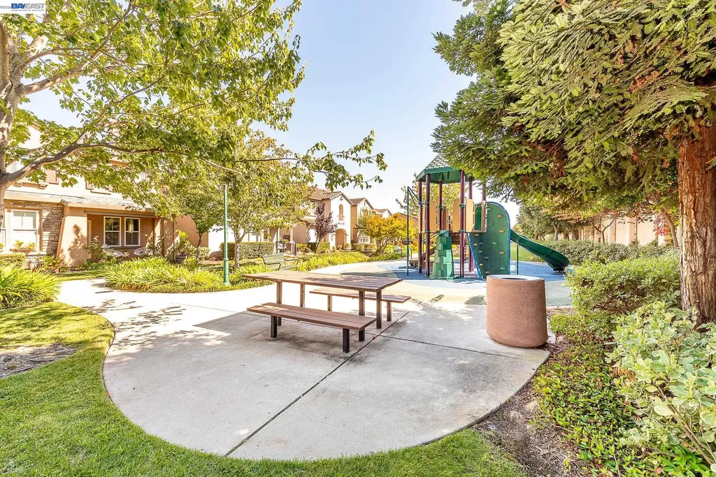 2527 Coldstream Way Hayward CA 94545