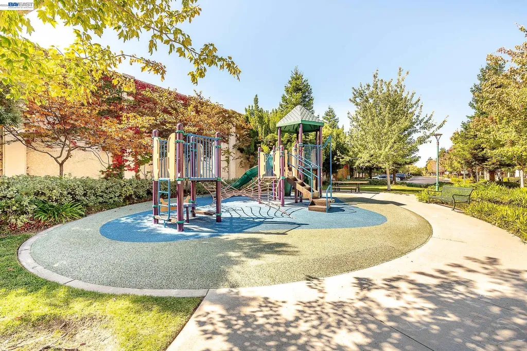 2527 Coldstream Way Hayward CA 94545