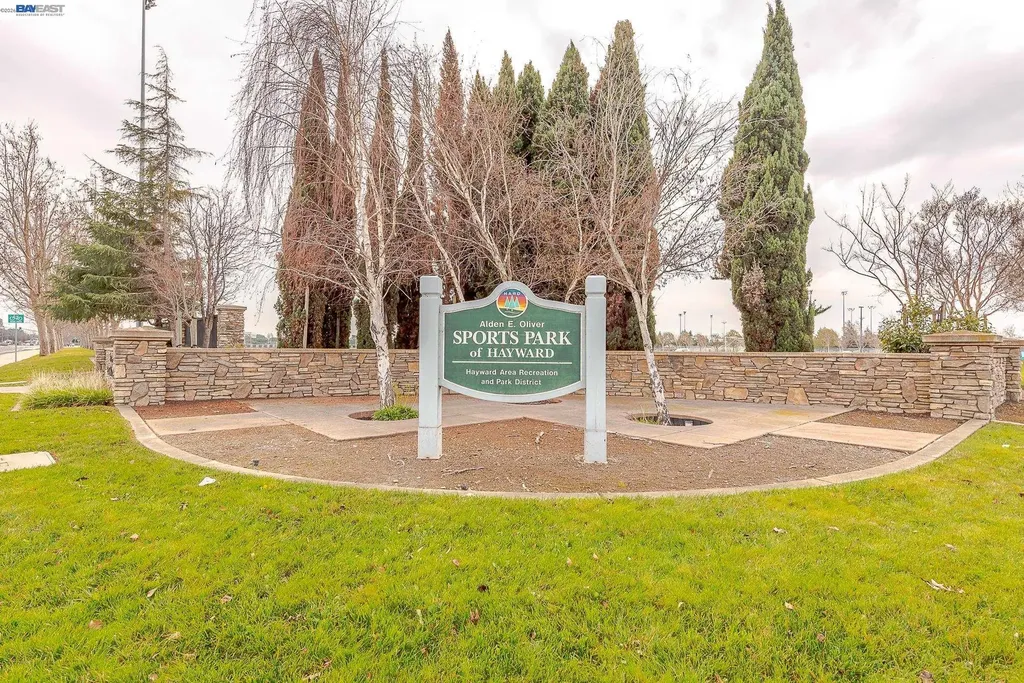 2527 Coldstream Way Hayward CA 94545