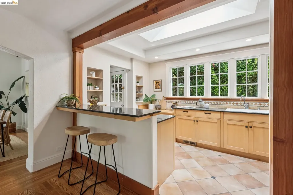 2370 Marin Avenue Berkeley CA 94708