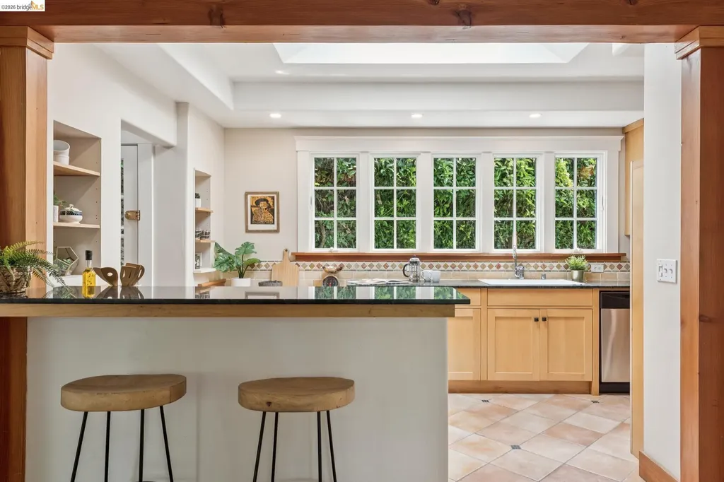 2370 Marin Avenue Berkeley CA 94708
