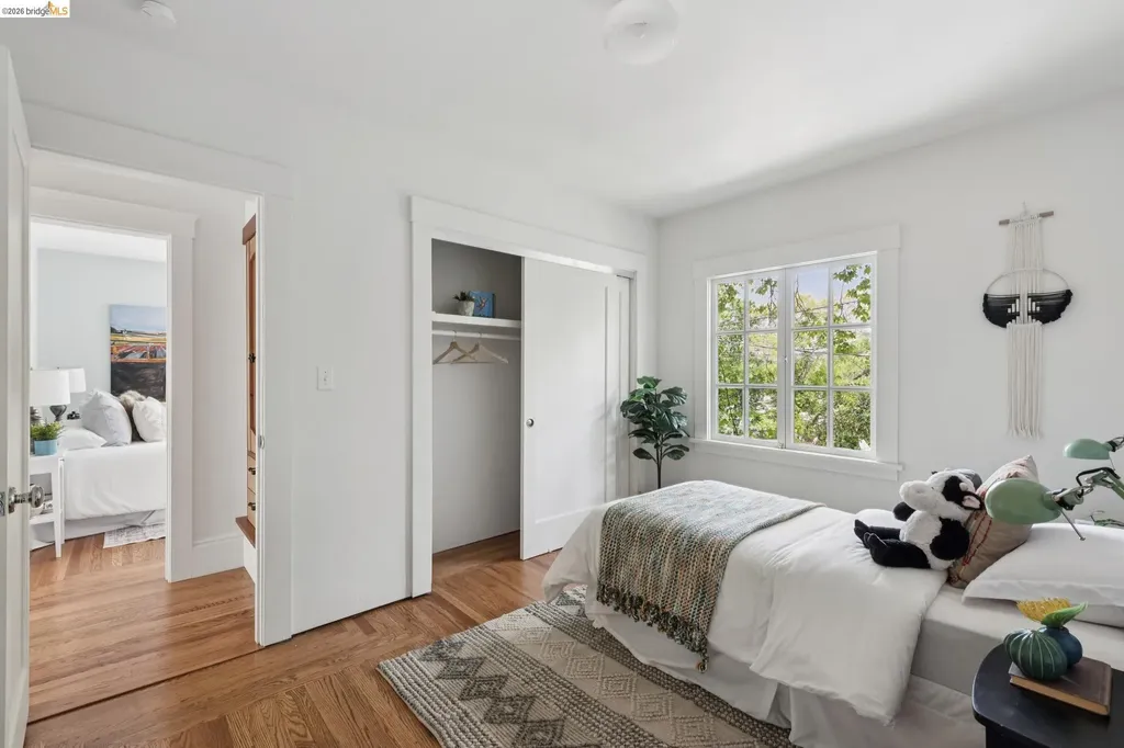 2370 Marin Avenue Berkeley CA 94708