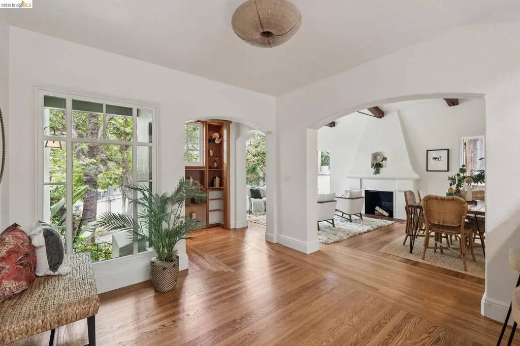 2370 Marin Avenue Berkeley CA 94708