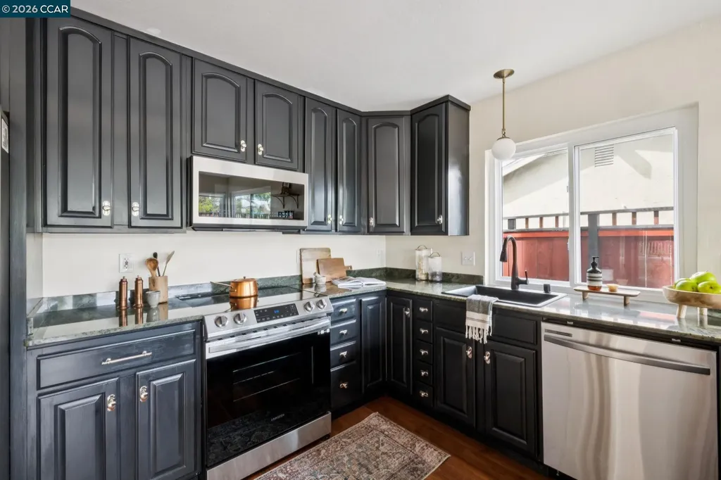 203 Radnor Court Benicia CA 94510