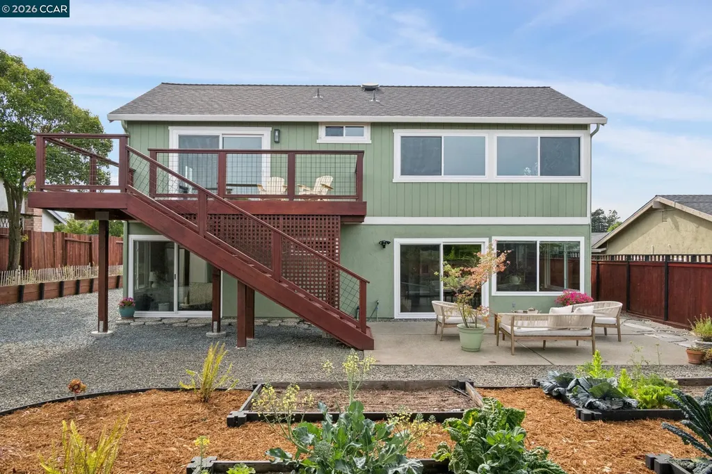 203 Radnor Court Benicia CA 94510