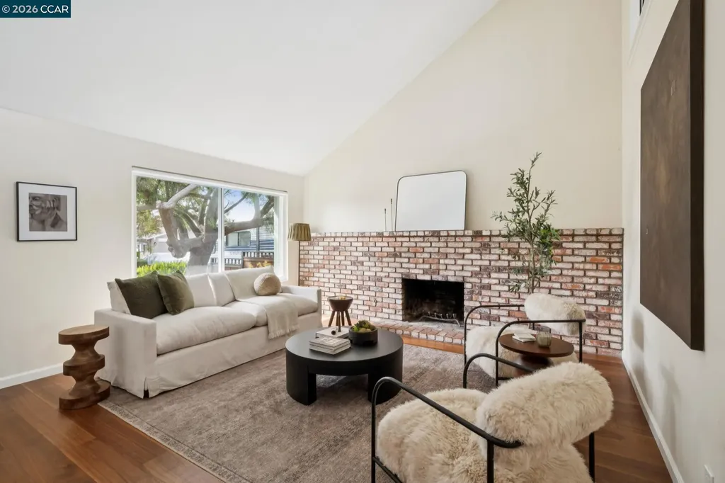 203 Radnor Court Benicia CA 94510