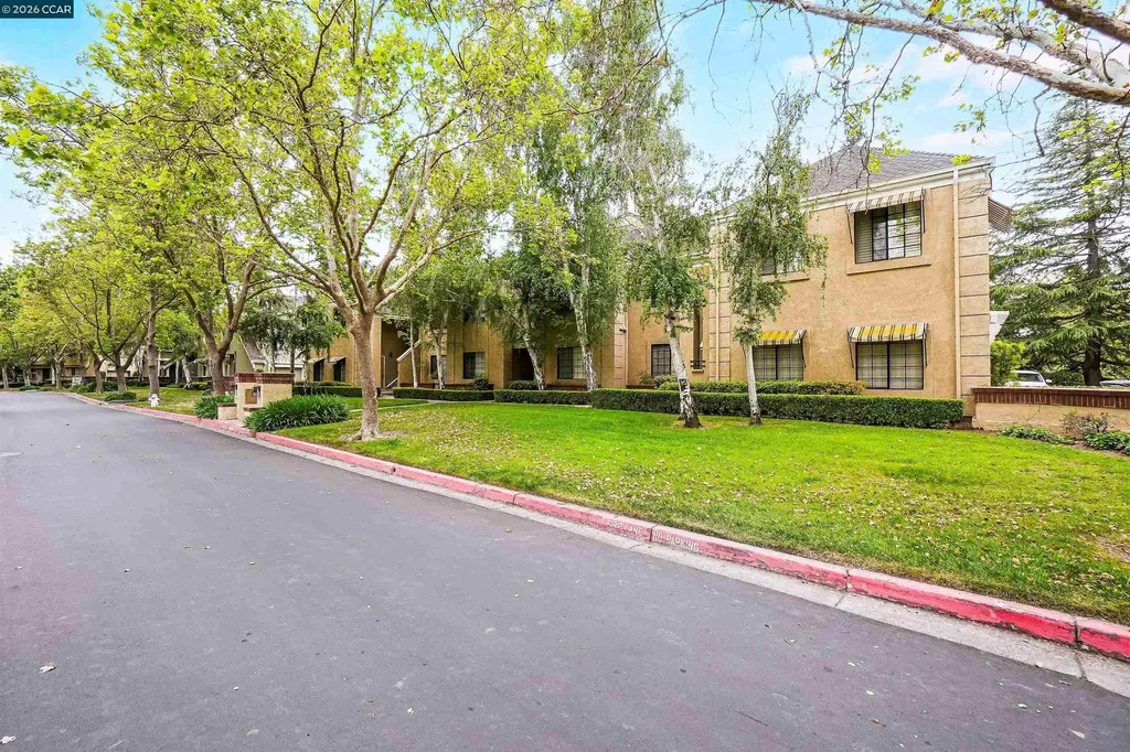 2020 Canyon Woods Drive San Ramon CA 94582