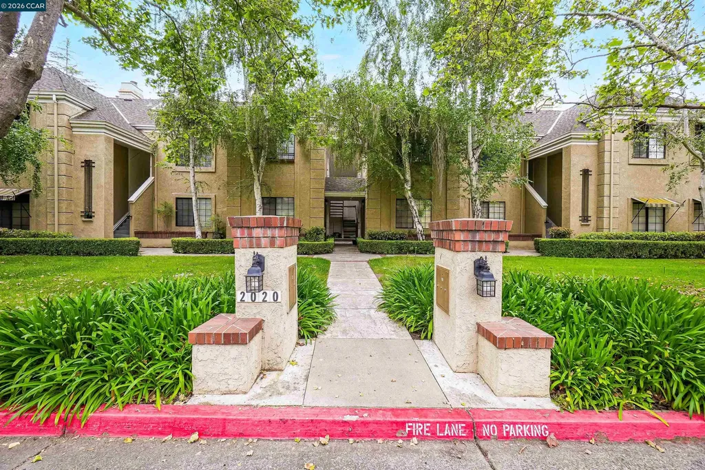 2020 Canyon Woods Drive San Ramon CA 94582