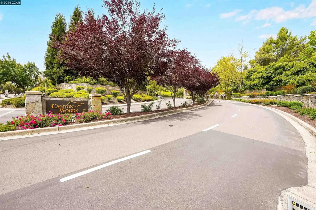 2020 Canyon Woods Drive San Ramon CA 94582