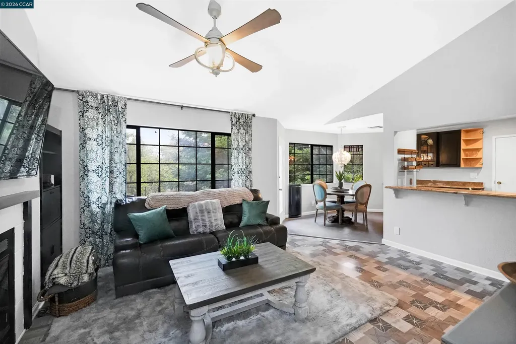2020 Canyon Woods Drive San Ramon CA 94582
