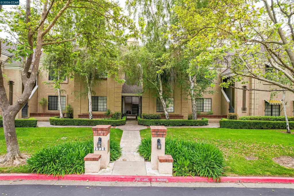 2020 Canyon Woods Drive San Ramon CA 94582