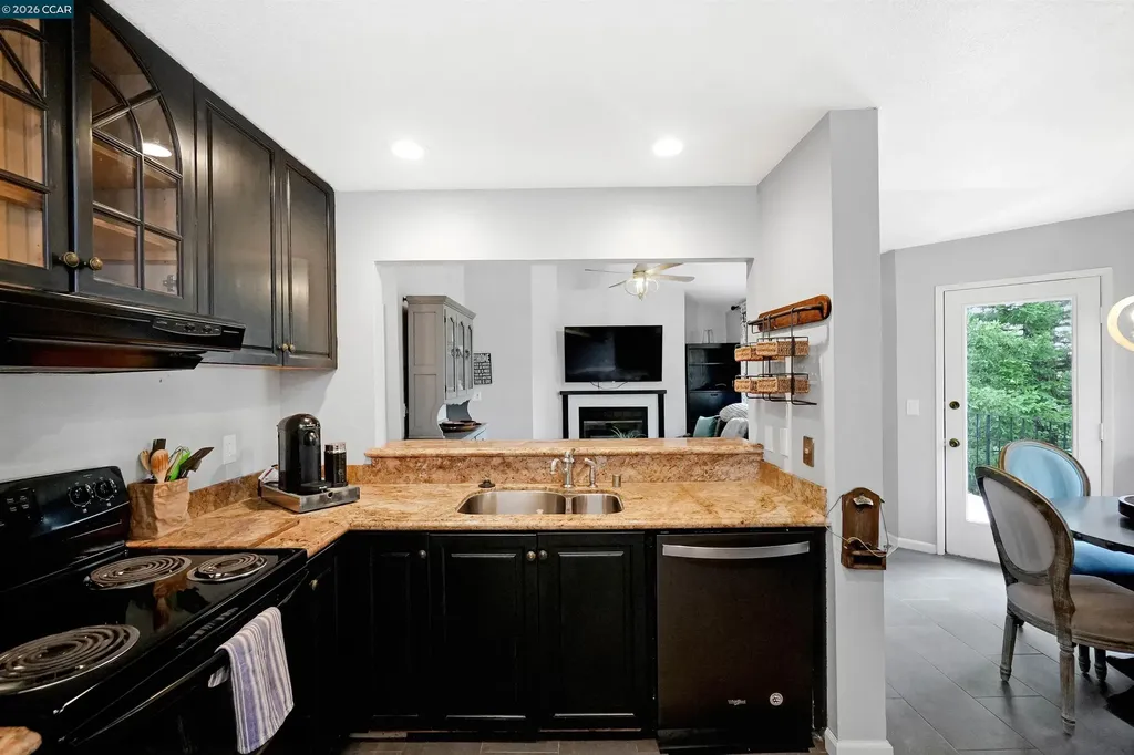 2020 Canyon Woods Drive San Ramon CA 94582