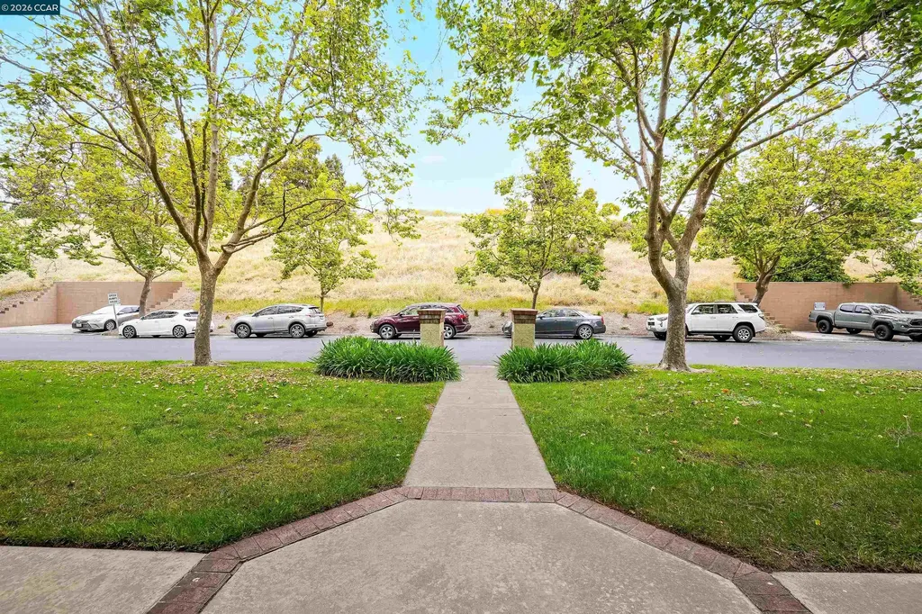 2020 Canyon Woods Drive San Ramon CA 94582