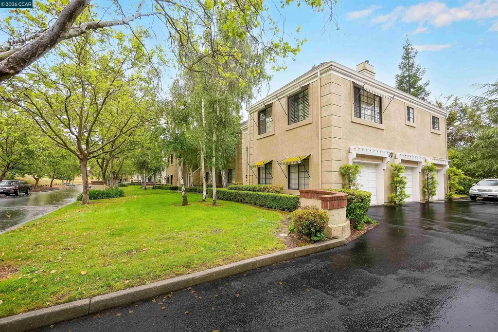 2020 Canyon Woods Drive San Ramon CA 94582