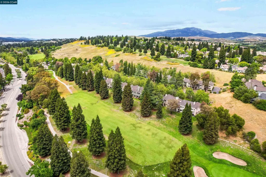 2020 Canyon Woods Drive San Ramon CA 94582