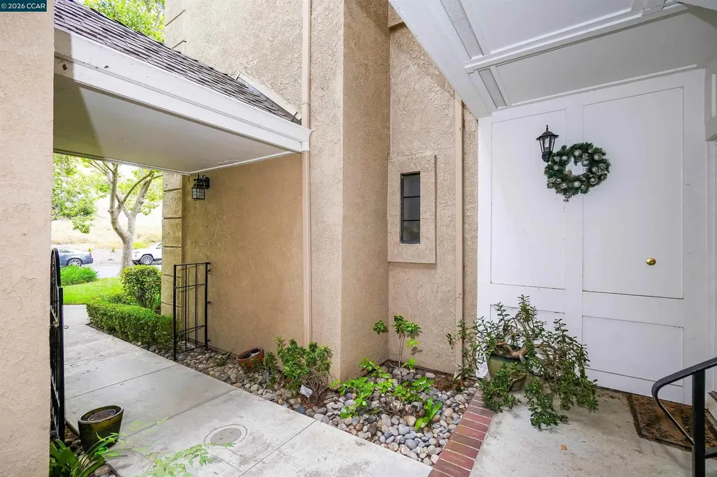 2020 Canyon Woods Drive San Ramon CA 94582