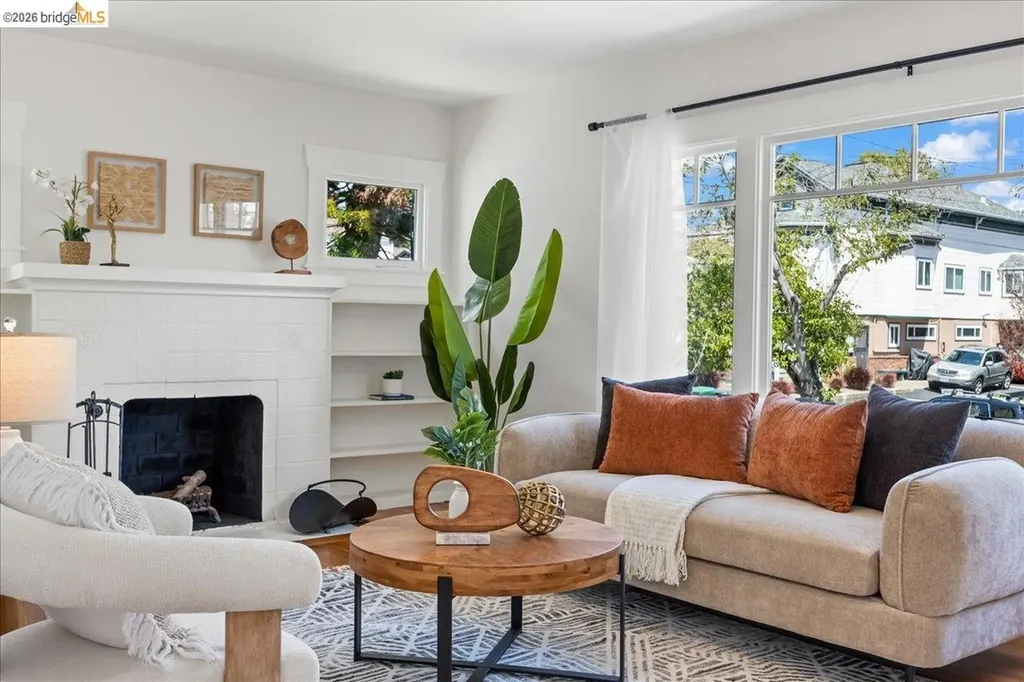 1511 Sherman Street Alameda CA 94501