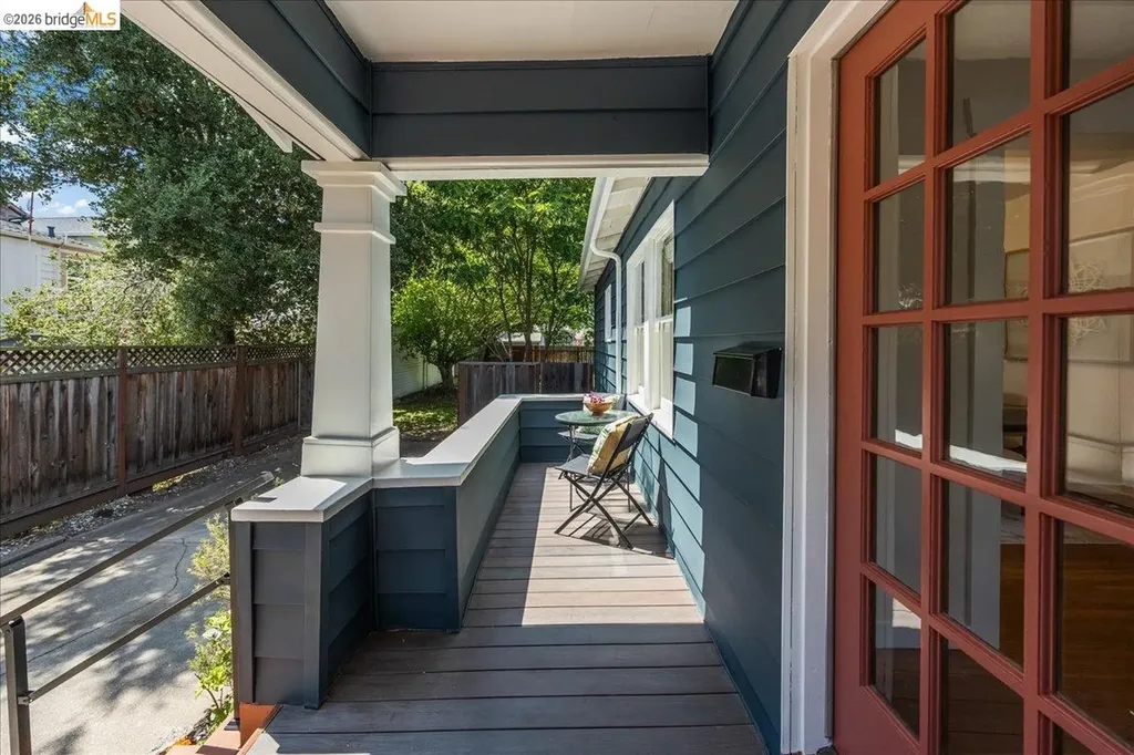 1511 Sherman Street Alameda CA 94501