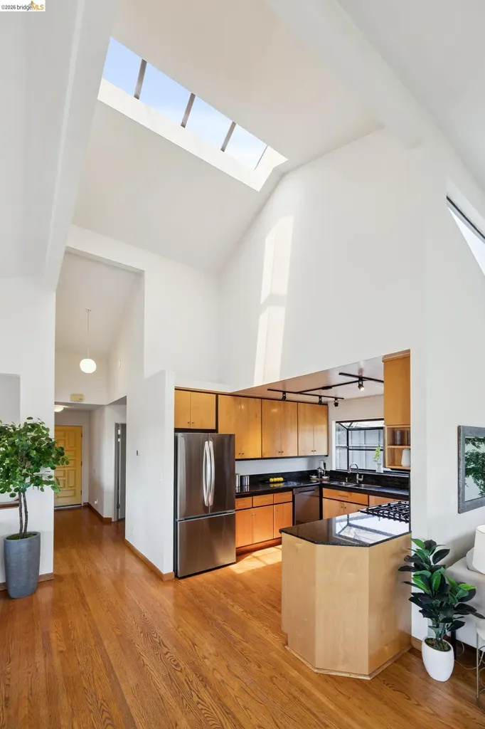 862 Hillside Avenue Albany CA 94706