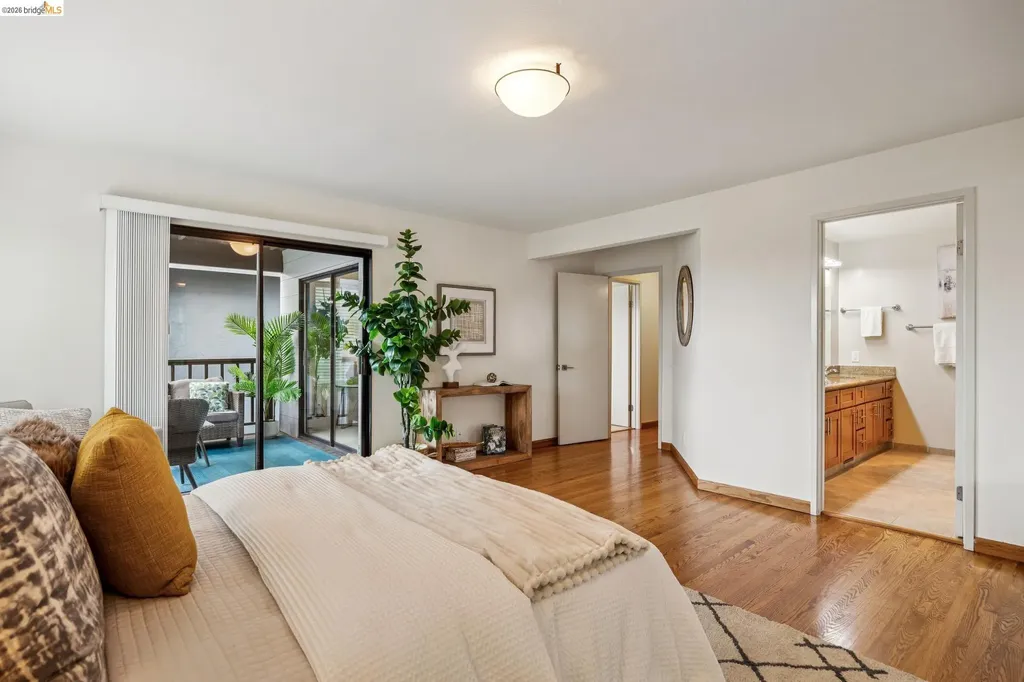 862 Hillside Avenue Albany CA 94706