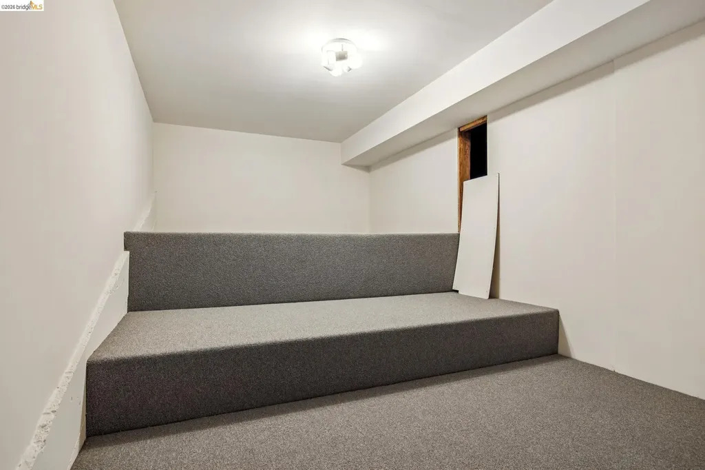 862 Hillside Avenue Albany CA 94706