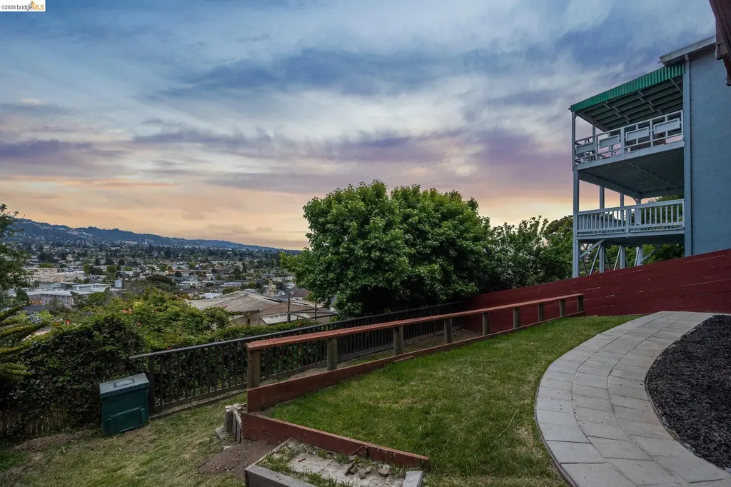 862 Hillside Avenue Albany CA 94706