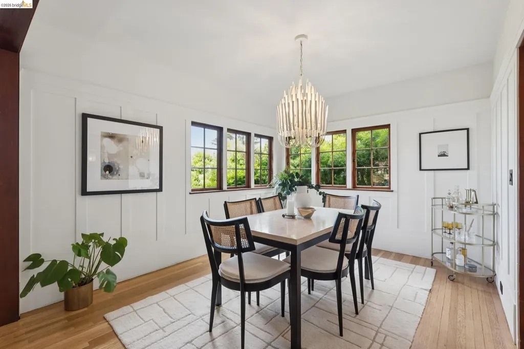 17 Eucalyptus Road Berkeley CA 94705