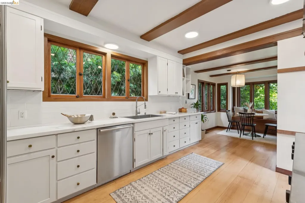 17 Eucalyptus Road Berkeley CA 94705