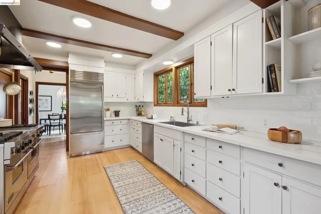 17 Eucalyptus Road Berkeley CA 94705