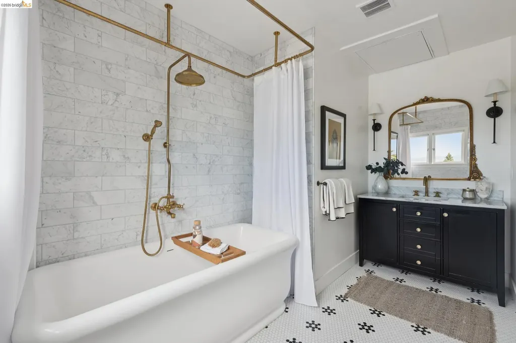 17 Eucalyptus Road Berkeley CA 94705