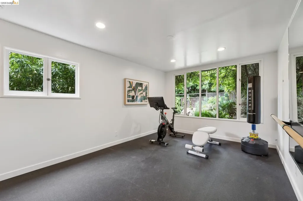 17 Eucalyptus Road Berkeley CA 94705