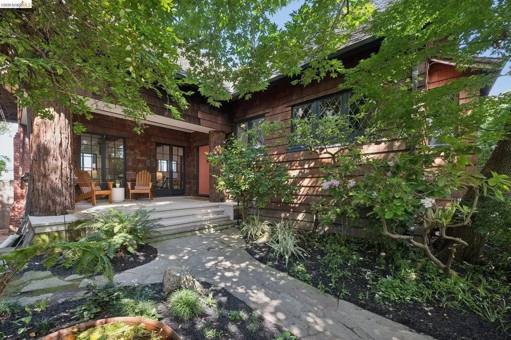 17 Eucalyptus Road Berkeley CA 94705