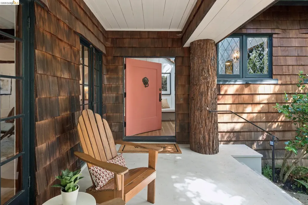 17 Eucalyptus Road Berkeley CA 94705