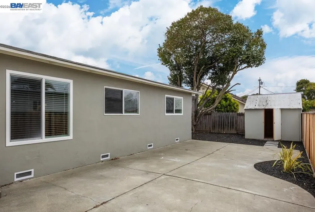 36637 Burdick Street Newark CA 94560