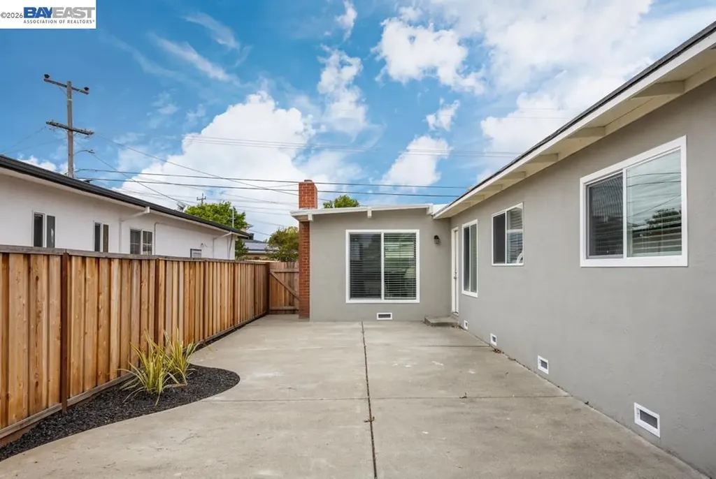 36637 Burdick Street Newark CA 94560