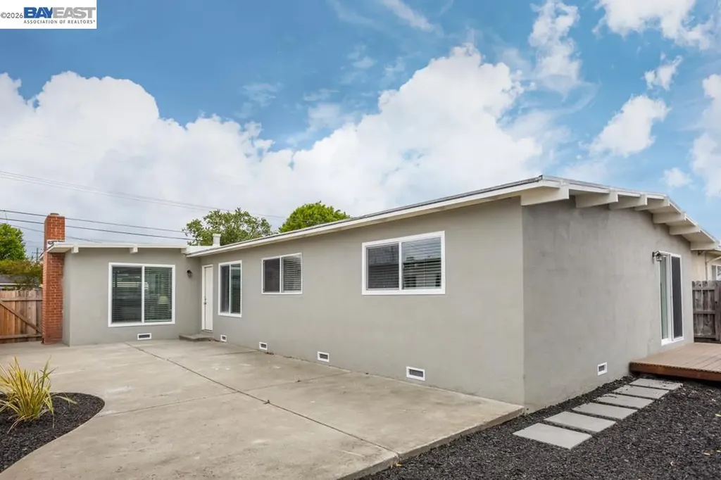 36637 Burdick Street Newark CA 94560