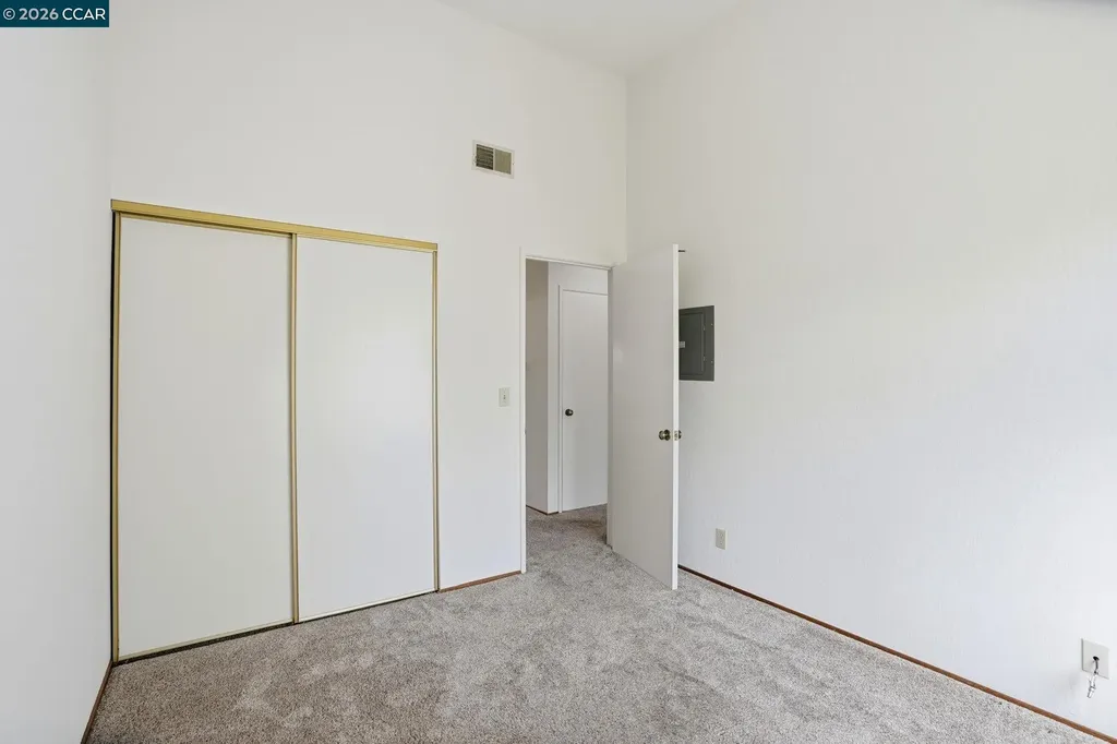 3746 Stoneglen N Richmond CA 94806
