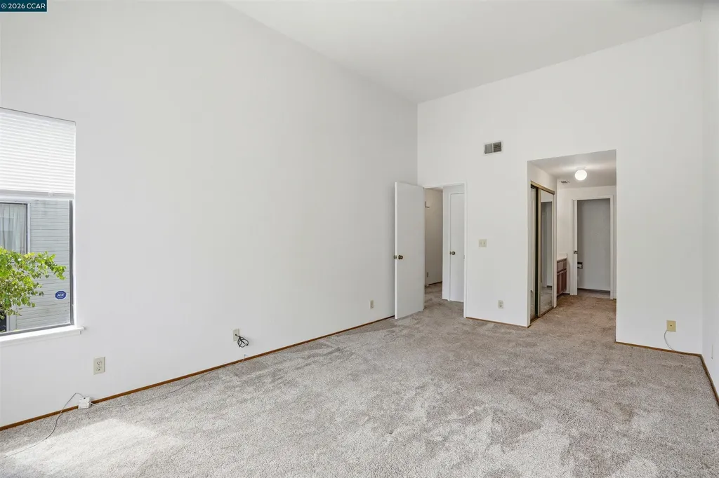 3746 Stoneglen N Richmond CA 94806