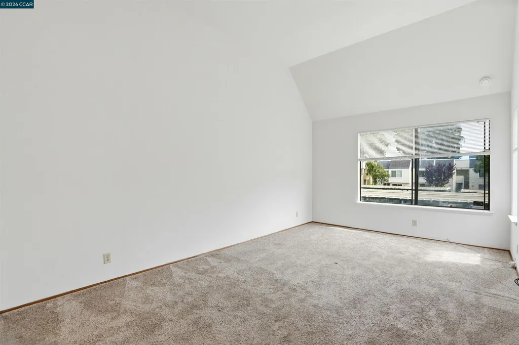 3746 Stoneglen N Richmond CA 94806