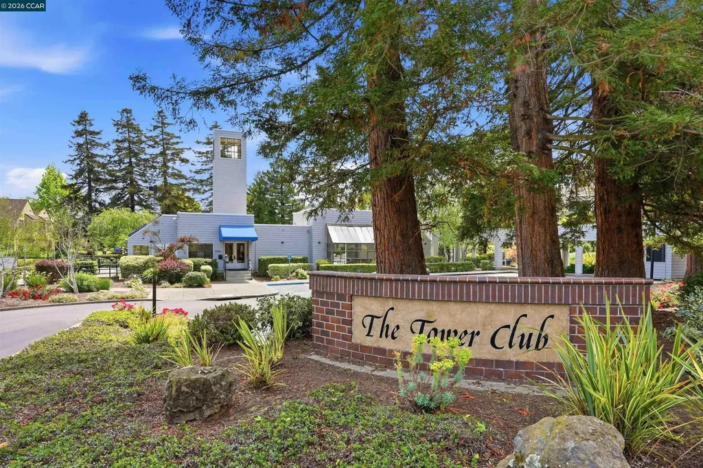 3746 Stoneglen N Richmond CA 94806