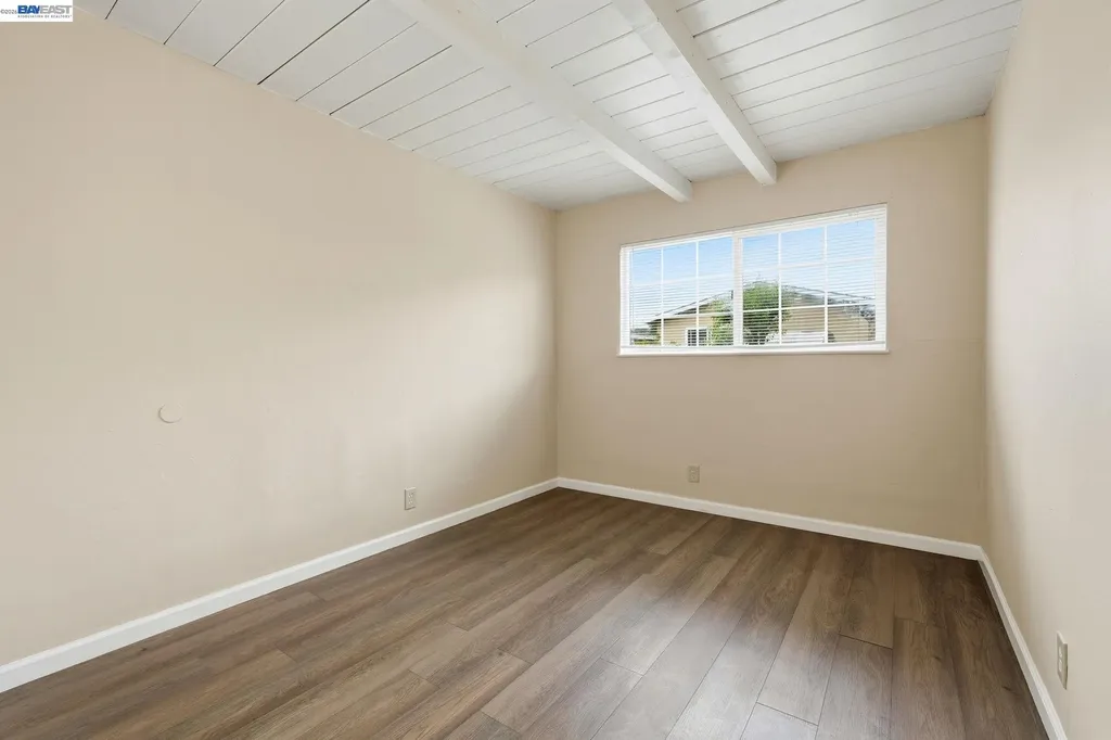 2858 17th Street San Pablo CA 94806