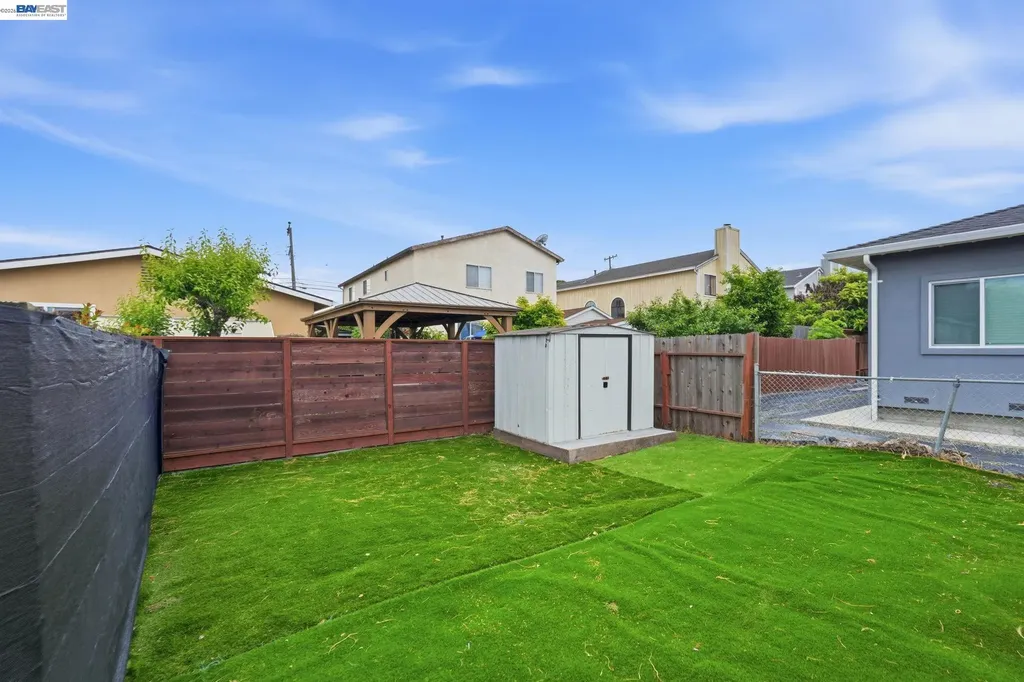 2858 17th Street San Pablo CA 94806